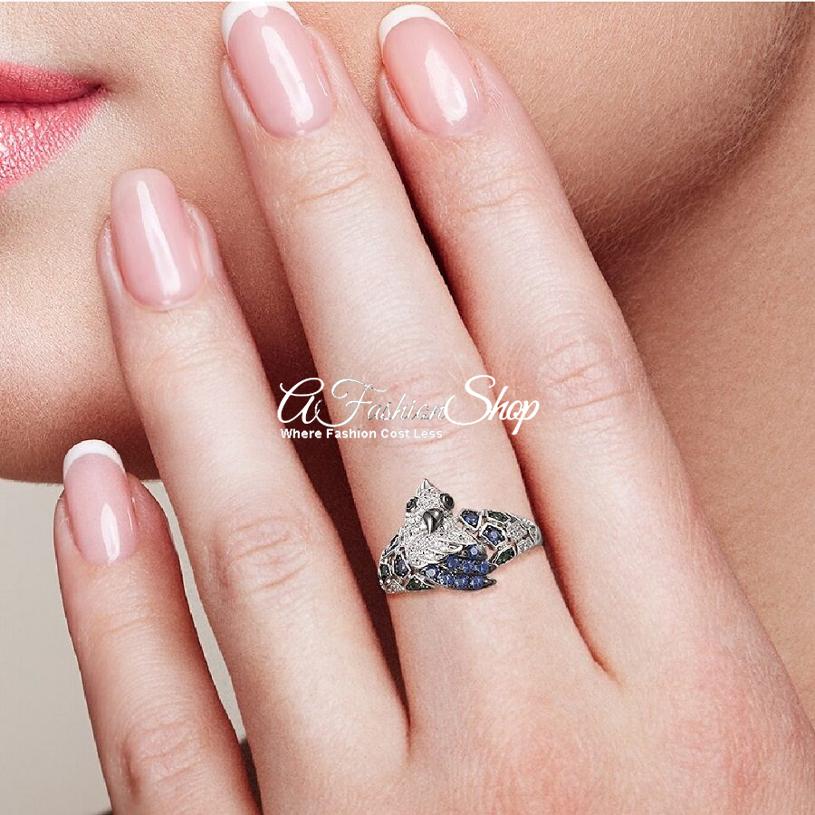 KoJo Parrot Silver Ring Colored Gemstone