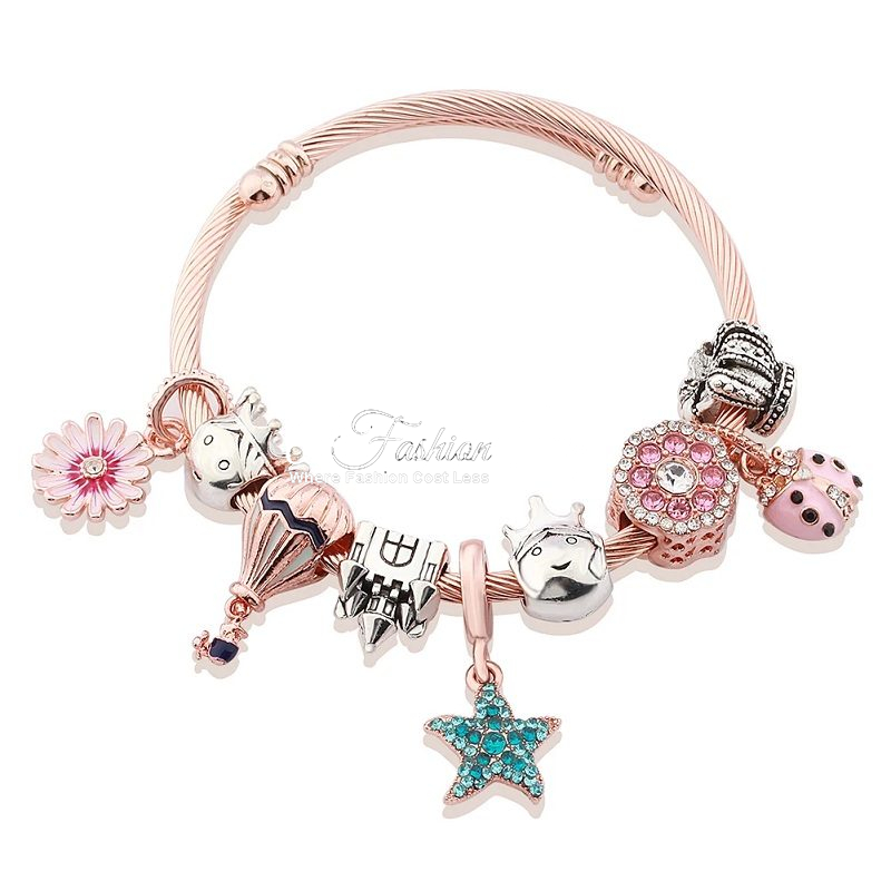 Girl’s Favorite Charm Bracelet – Calico