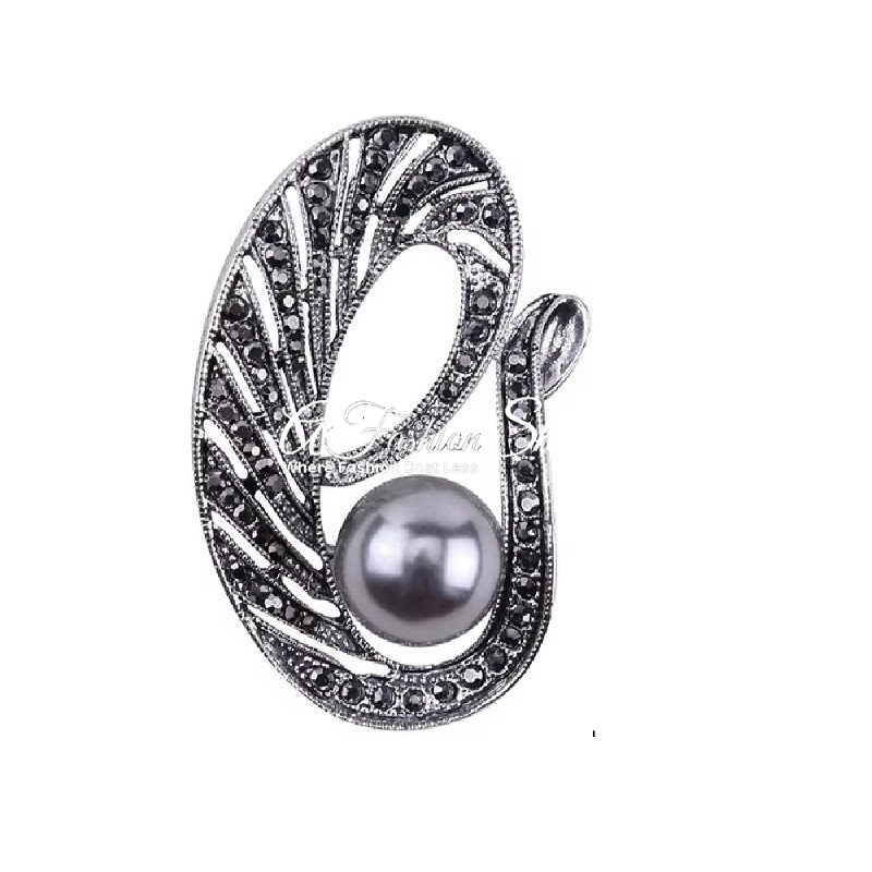Vogue Inspired Pearl Charm Antique Brooch