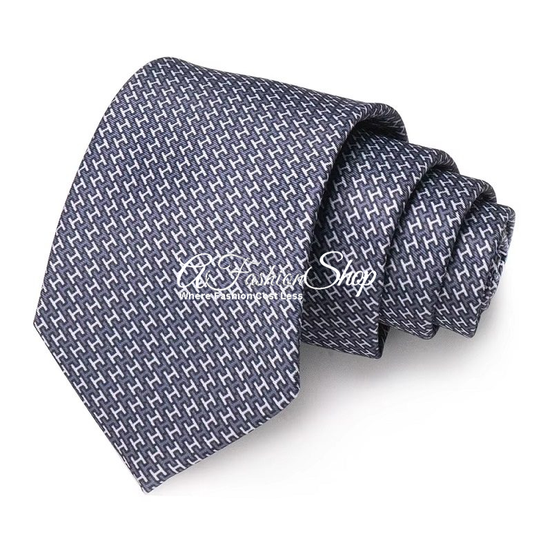Classic Grey Necktie- H Style Diamond Pattern
