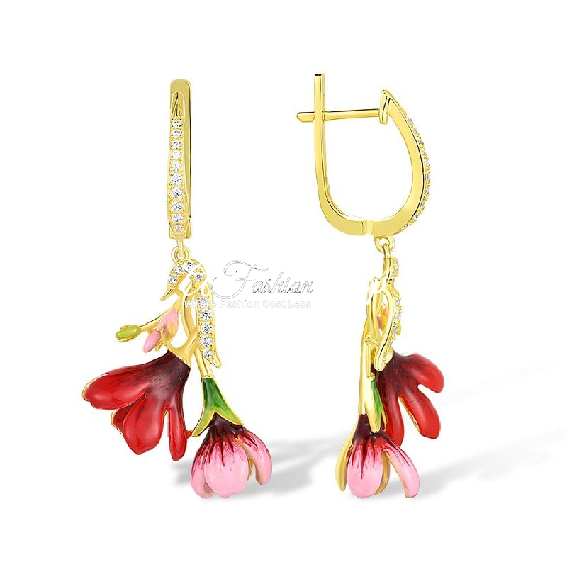 Aguilar Rose Dangling Earring Gold