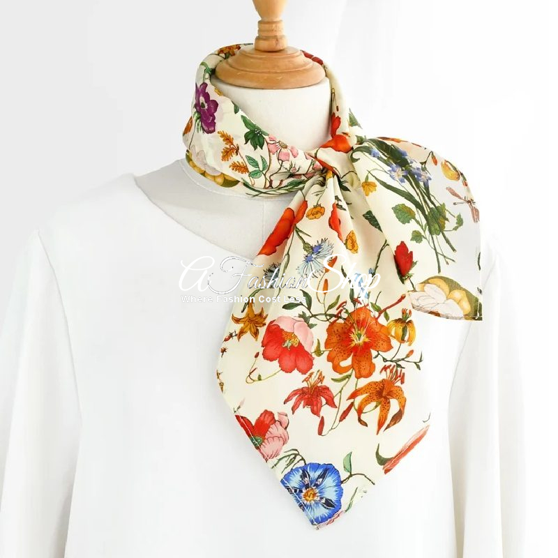 Arcadia Headscarf Haute Square
