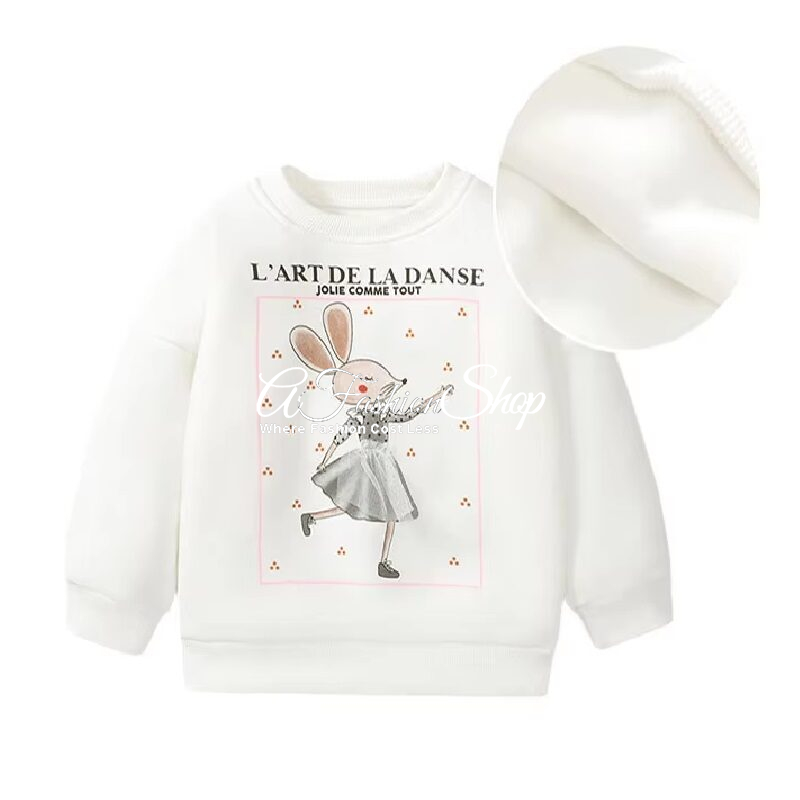Girl Soft White Sweatshirt Jolie Souris