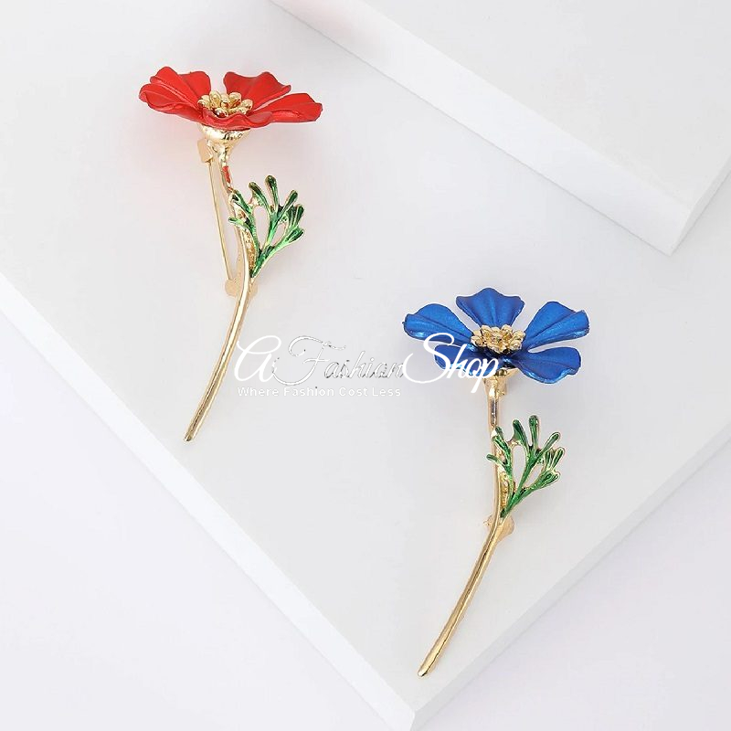 Magnolia Enamel Brooch Gold Stem