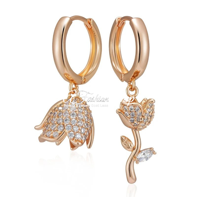 Asymmetric Fashionable Rose Gold Earring