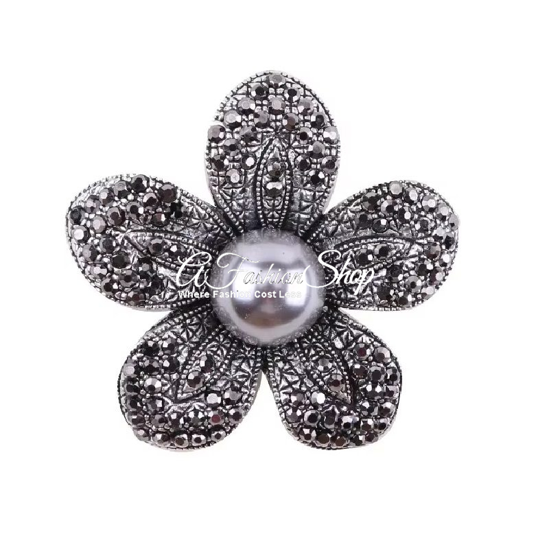 Vogue Inspired Floral Charm Antique Brooch